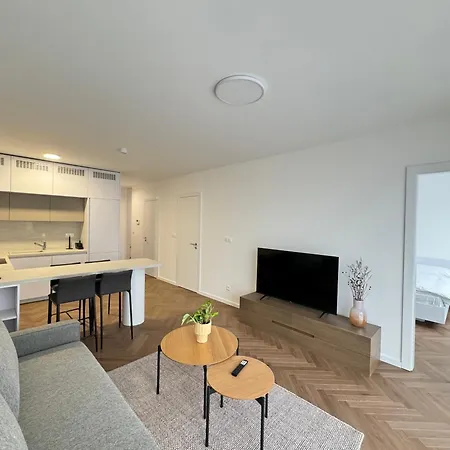 Apartamento Aurora *