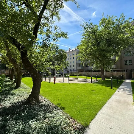 Aurora * ברטיסלאבה