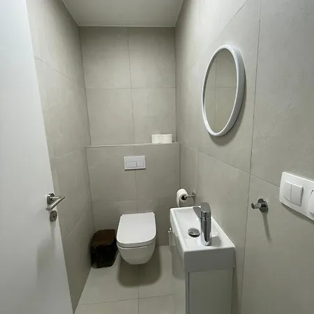 Aurora * براتسيلافا